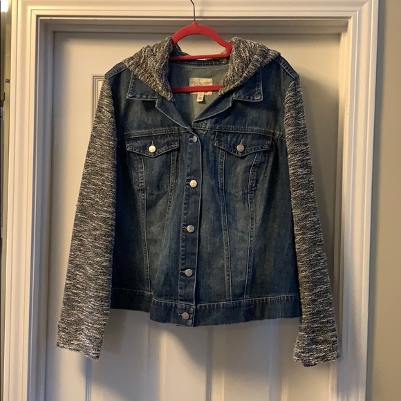 Jessica Simpson Jackets & Blazers - Jessica Simpson Size 2X Jean Sweater